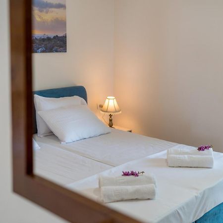 Sellia Resort 普拉基亚斯 外观 照片